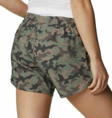 Columbia Mujeres Bogata Bay Omni-Shade Ins. Elástico Pantalón corto de corte de 6", camuflaje, 3X Plus Foto 1 de 2