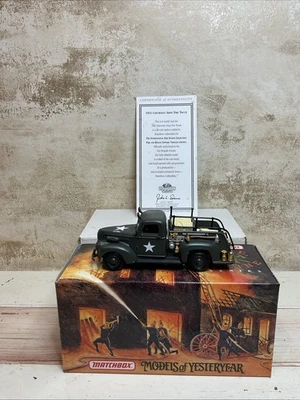 MATCHBOX Collectable #YYM35189 CHEVROLET ARMY FIRE TRUCK 1941, 1.43 Scale - Image 1 of 4