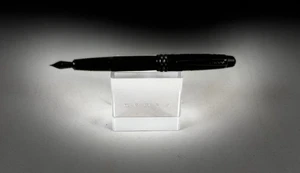 CROSS BAILEY PLUMA ESTILOGRÁFICA PVD NEGRA MATE BORDE NEGRO #AT0456-19XF - Imagen 1 de 7