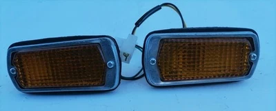 Paire de clignotants d'aile Nissan Datsun B210 120Y modèle 1974 77 LH RH - Photo 1/4