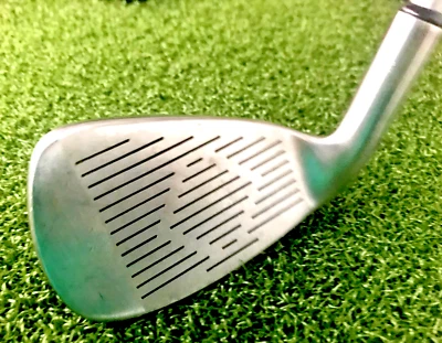 Square Two Kathy Whitworth TGI 7 Iron / ~36"  / Ladies Graphite / dj5857 - Image 1 of 4