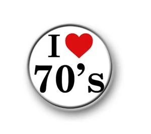 I LOVE / CORAZÓN AÑOS 70 / 1"" / 25 mm botón de pin / insignia / setenta / siete / novedad - Imagen 1 de 1