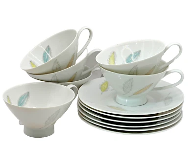 Bunte Blatter by Rosenthal Germany Set of 6 Cups and Saucers Leaves Feather - Image 1 of 4