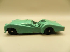 Vintage TOOTSIE Toy Green TRIUMPH TR-3 Die Cast Metal Car Chicago IL Clean - Picture 1 of 6