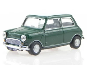 Mini Cooper Classic green - white modelcar in Vitrine Cararama 1:43 - Picture 1 of 4