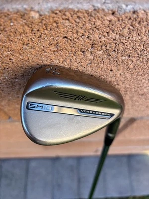 Cuña de arena de níquel Titleist Vokey SM10 SW 54* 10 S-Grind Wedge para hombre diestro Foto 1 de 4