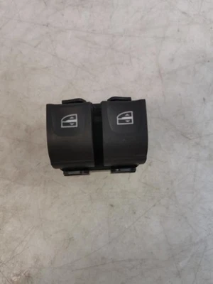Interrupteur de leve vitre avant gauche RENAULT CLIO 4 PHASE 2 254118044R - Photo 1/4
