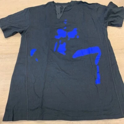 Camiseta Vlone Staple Azul y Negra Talla Pequeña Nueva Foto 1 de 4
