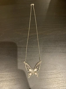 Silver Butterfly Necklace - Picture 1 of 3