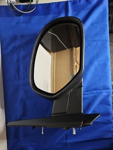 NEW 2007-2013 Chevy GM OEM 20809978 Passenger Side Mirror - Picture 1 of 7