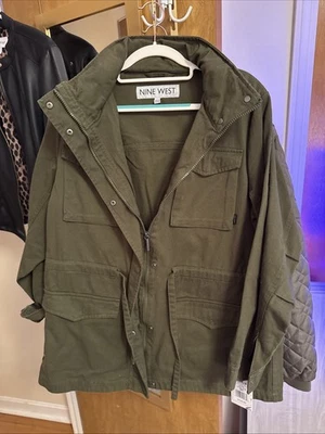 Chaqueta Nine West Vintage America Collection Mediana Verde Oliva Bolsillos Gemas Foto 1 de 2