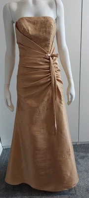 Jora Strappless Gold Dress Size 6-8 New With Tags Complete With Stole. - Image 1 of 4