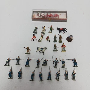 Lot Vintage HO Scale Miniature Figures Soldiers ?? Merten ?? - Picture 1 of 13
