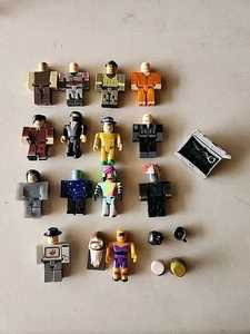 Roblox Toys Action Mini Figuren und Zubehör - Bild 1 von 17