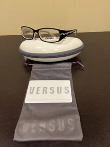 NUOVO Versus Versace mod. 8059 411 OCCHIALI ROSA NERO MONTATURA OCCHIALI 52-15-130 - Foto 1 di 11
