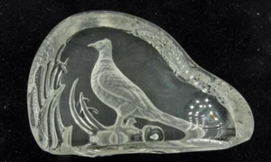 DANBURY MINT WEDGWOOD CRYSTAL PAPERWEIGHT- PHEASANT - Picture 1 of 1