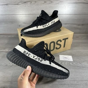 Adidas YEEZY 350 Boost V2 Oreo UK10 - Ottime condizioni ⚫️⚪️ - Foto 1 di 9