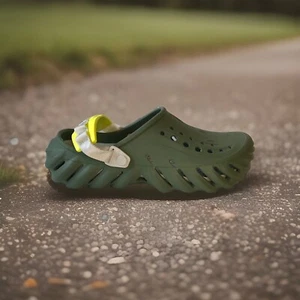 Crocs Echo Clog Moss Army Green Men’s Size 10 Women’s Size 12 New Slip On Sandal - Picture 1 of 12