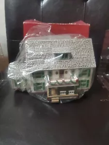 Hallmark Sarah Plain and Tall Collection Sarah's Maine Home Christmas Village - Picture 1 of 6