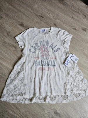 Cardinals Womens Medium Touch NWT Lace loose T-shirt  - Image 1 of 3