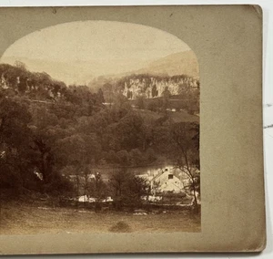 Willersley Felsen aus dem Gelände von Charles Clarkes Nachlass Stereoview Karte - Bild 1 von 4