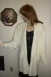 Nuggets One Size White Open Front Duster Sweater Hong Kong Vintage - Picture 1 of 14