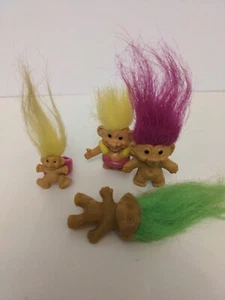 Collection Of Tiny Troll- Ring- 2x Pencil Toppers- Little Troll - Photo 1/5