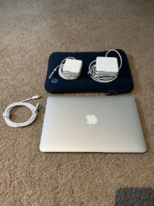 Apple Macbook Air A1370 11" 2011 I5 1.6GHz 4GB 128GB SSD High Sierra - Picture 1 of 5
