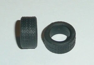 Lot de 2 pneus sculptés caoutchouc  1/  43  : Formule 1, Proto vintage (Avant) - Imagen 1 de 1