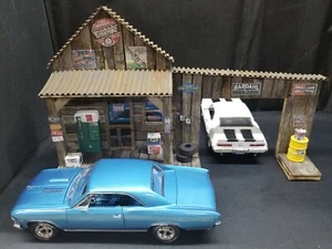 FULL SERVICE GARAGE, WEATHERED, HAND CRAFTED, DIORAMA DISPLAY, NEW, 1:18 SCALE - Picture 1 of 7