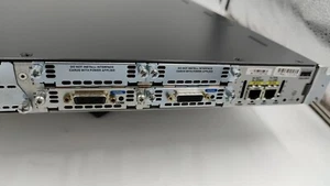 CISCO SYSTEMS Router Cisco 2811 usato - Photo 1/6
