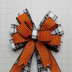 Arco Corona, Halloween, Cuadros Blanco y Negro, Rayas Naranja y Negro - Imagen 1 de 2