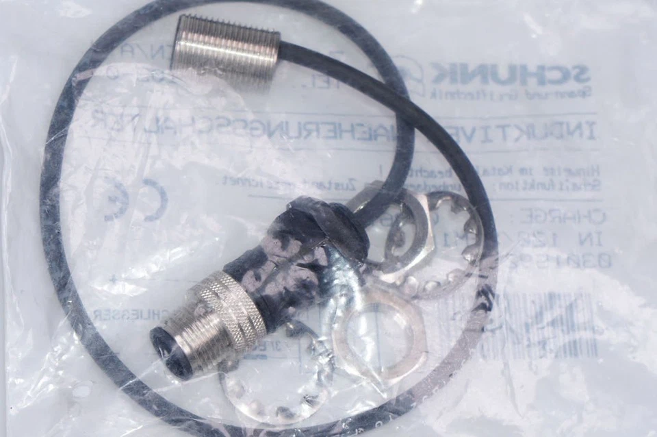 Schunk IN 120/S M12 0301592 Inductive Proximity Switch IN 120/S-M12 New - Image 1 of 1