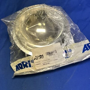 New in packaging Arri reflector L4.83006.e Studio 2000-5000, Compact 2500-4000 - Picture 1 of 3
