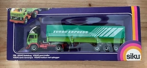 SIKU 3116 Volvo semi-trailer Turbo Express. MB  - Picture 1 of 8