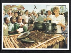 FT587 Sierra Leone 1998 S/S of Princess Diana Feeding the Hungry Children MNH - Picture 1 of 1