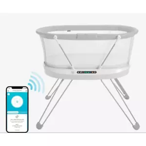 Fisher-Price Luminate Bassinet Customisable Bedside Baby Crib Cradle Soft Light - Picture 1 of 9