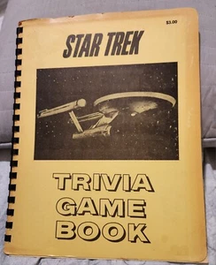 Star Trek Classic TV Series Trivia Game Book Booklet 1975 RARE + 2 Extra Trivia - Picture 1 of 5