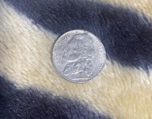 2000 Denver Jefferson Nickel With A Unique Reverse Error. - Picture 1 of 2