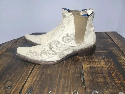 Rare Sz 10 - Mark Nason Dragon Cream White Embroidered Leather Slip Boot Italy - Image 1 of 4