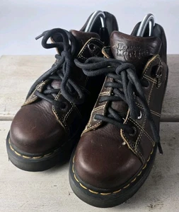 Scarpe Oxford vintage Y2K Dr Martens pelle marrone grossa plateau 9806 donna 9 DIFETTI - Foto 1 di 15