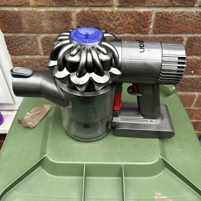 DYSON V6 Metallic Silver Body Bin see discription - Image 1 of 4