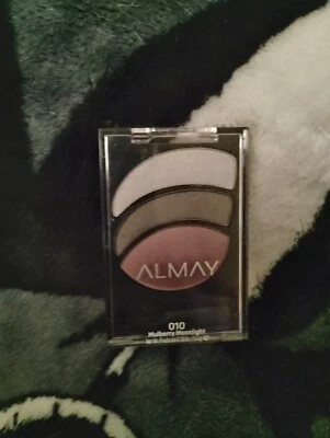 Almay Shadow Trios Eyeshadow #010 Mulberry Moonlight ~ B47 - Image 1 of 2