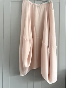 NOMAD Atelier Womens Egg Skirt Pink/Peach SILK Size Small RRP £495 BNwithoutTags - Picture 1 of 3