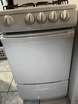 Estufa de gas Danby Free Standing | Recogida local Foto 1 de 2