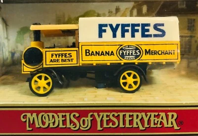MATCHBOX Models of Yesteryear - Y8-C - 1917 Yorkshire Steam Wagon - FYFFES - Image 1 of 4