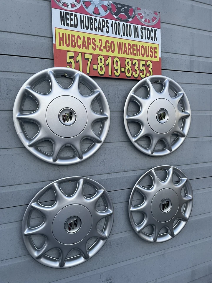 Buick Century 1997-2005 Juego de 4 tapacubos atornillados de 15"" OEM usado como nuevo paquete de 4" Foto 1 de 4