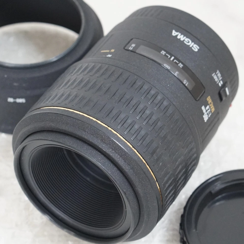 SIGMA AF 105mm f/2.8 EX DG Macro HSM Lens for Sony Minolta Alpha Lens from Japan - Image 1 of 4