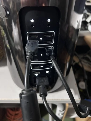 Apple Mac Pro 2013 A1481 Xeon 12-Core 2.7GHz 64GB RAM 1TB SSD FirePro D700-6GB - Image 1 of 3