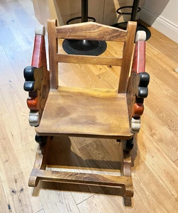 Childs wooden rocking chair clown design - Picture 1 of 4